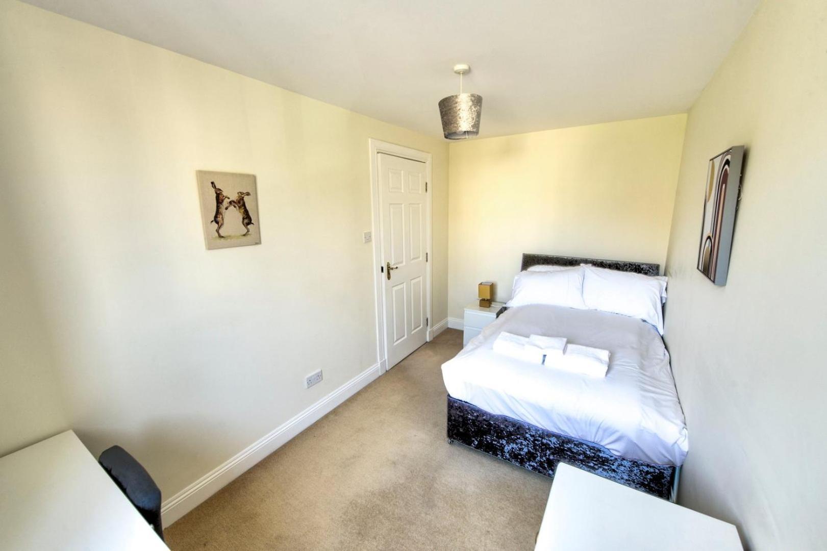Guestready - Nice 3Bdr Apart W/ Private Parking Edinburg Exteriör bild