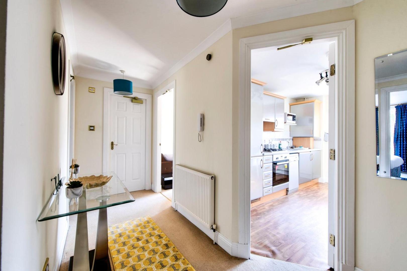 Guestready - Nice 3Bdr Apart W/ Private Parking Edinburg Exteriör bild